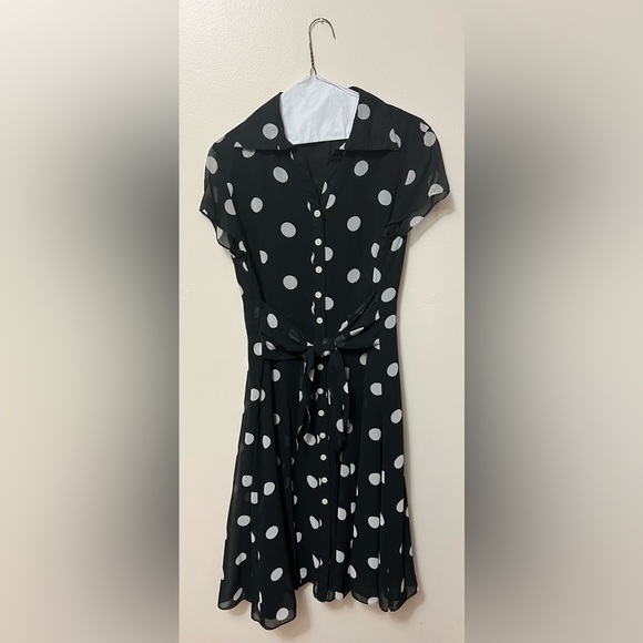 COPY - Evan Picone polka dot dress. Size 8 - Picture 1 of 3